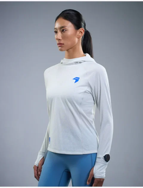 camiseta térmica con capucha para running mujer